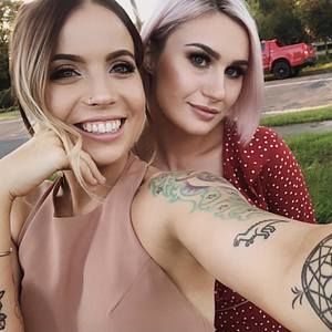 Meet your Posher, Carina